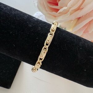 💎 Yellow gold tone bracelet